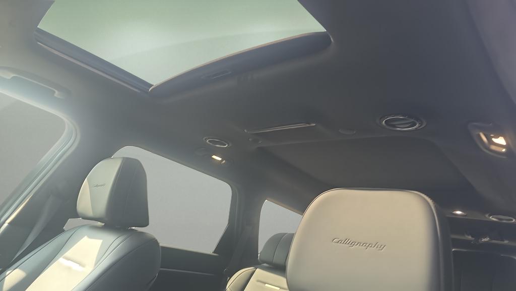2026 Hyundai Palisade Calligraphy - Photo 15