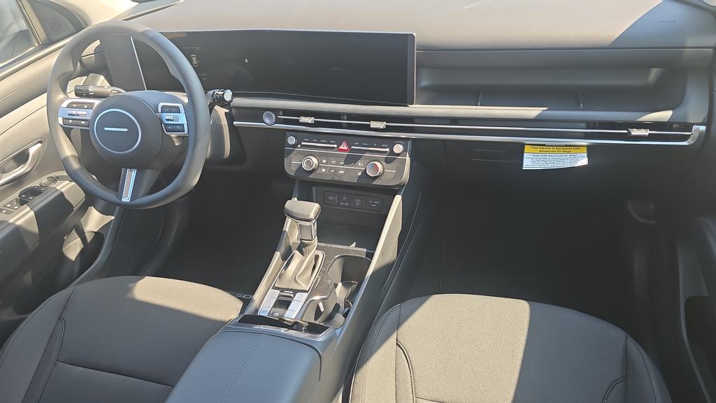 2026 Hyundai Tucson SE - Photo 11