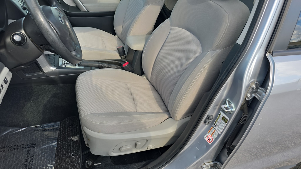 2015 Subaru Forester i Premium - Photo 14
