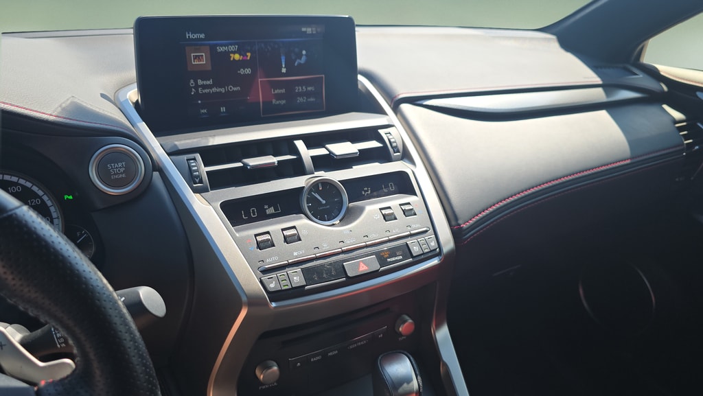 2020 Lexus NX 300 F SPORT - Photo 21