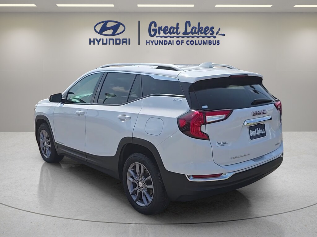 Used 2023 GMC Terrain SLT SUV