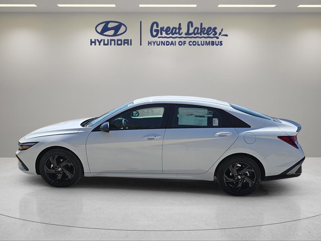 New 2026 Hyundai Elantra SEL Sport Sedan