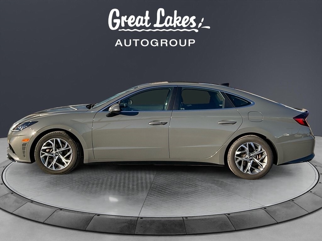 2023 Hyundai Sonata SEL photo 2