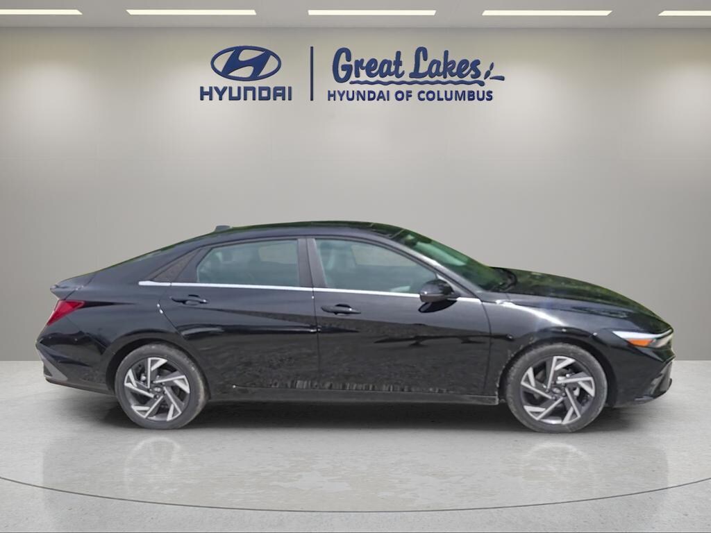 New 2026 Hyundai Elantra Limited Sedan
