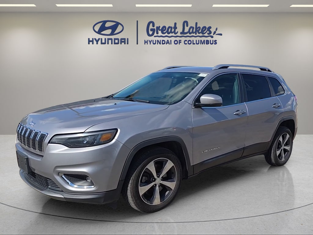 Used 2019 Jeep Cherokee Limited FWD SUV