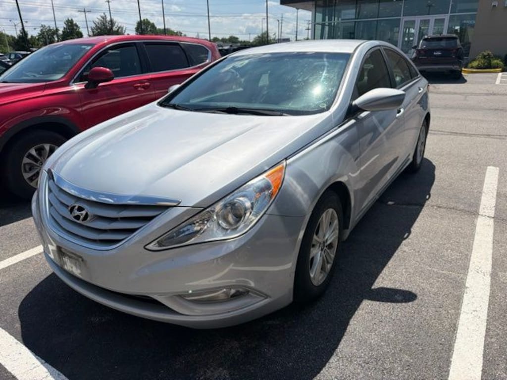 Used 2013 Hyundai Sonata GLS Sedan