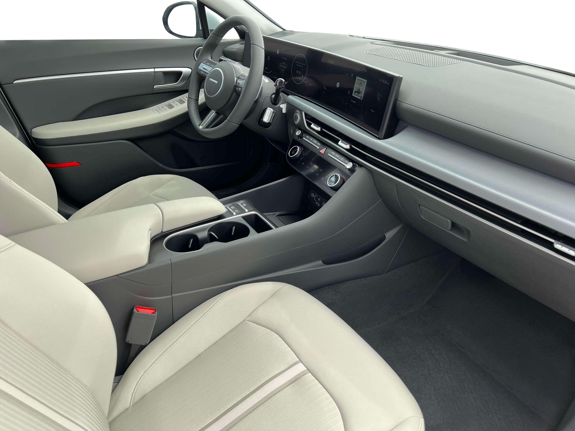2025 Hyundai Sonata SEL - Photo 15