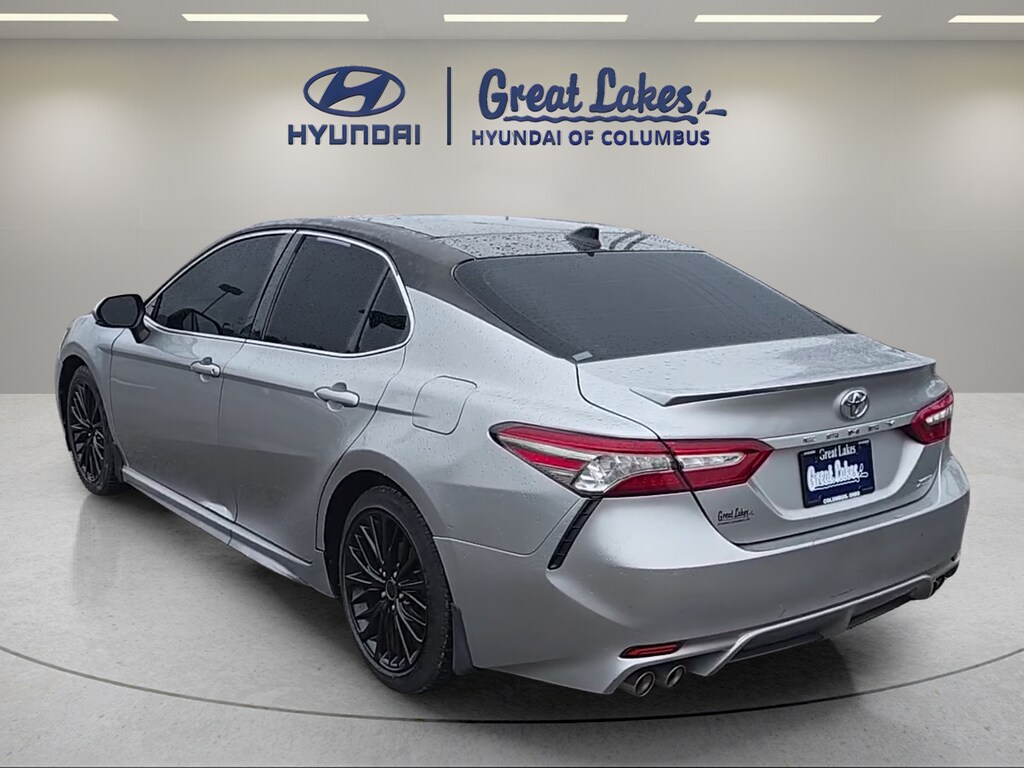 2019 Toyota Camry XSE - Photo 7