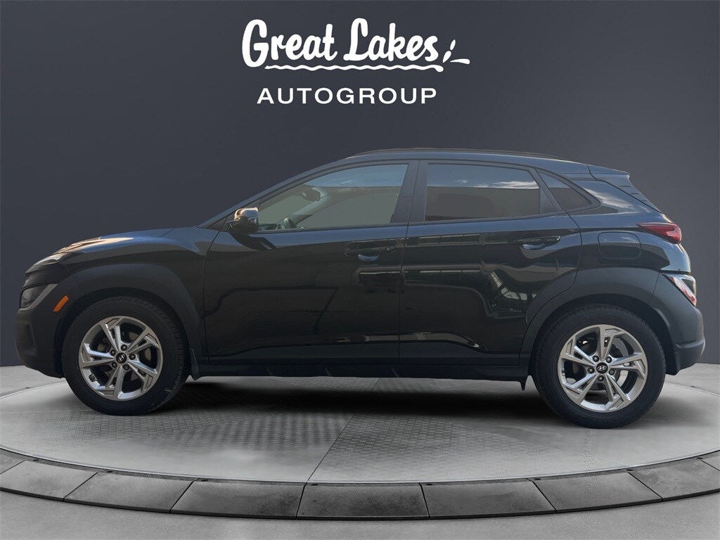 2022 Hyundai Kona SEL N Line photo 2