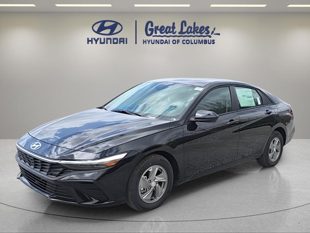 New 2026 Hyundai Elantra SE Sedan