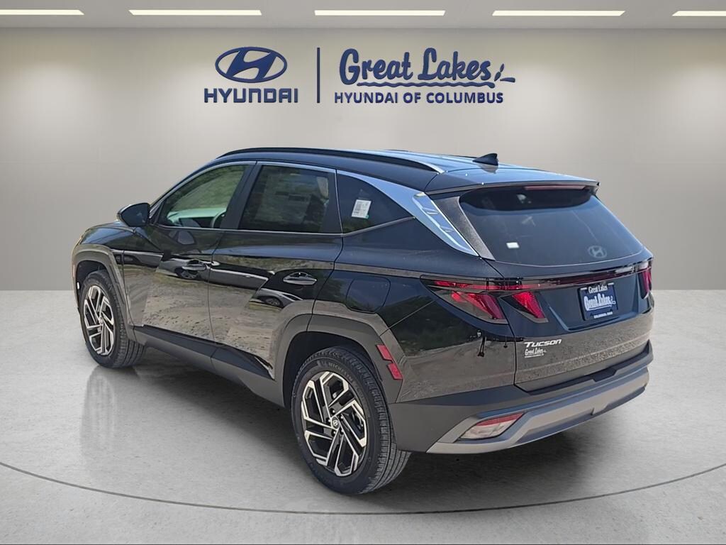 New 2026 Hyundai Tucson SEL Plus AWD SUV