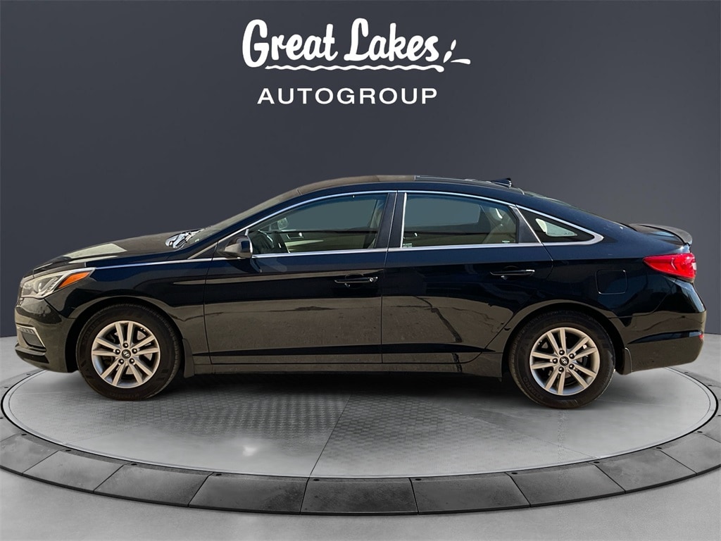 Used 2015 Hyundai Sonata SE Sedan