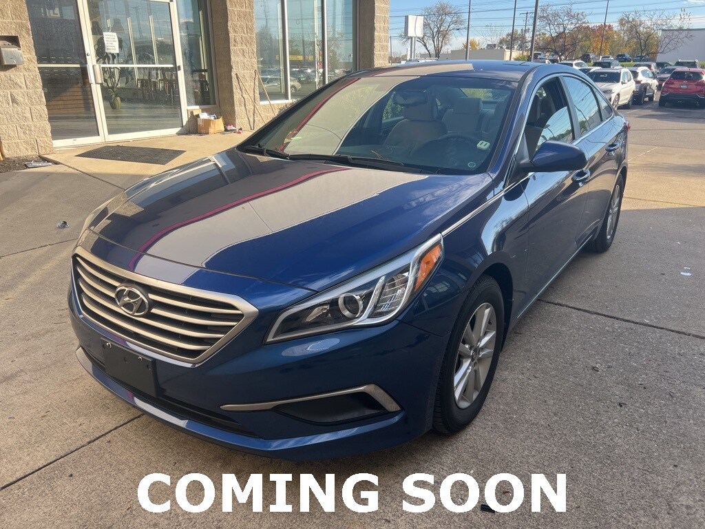 Used 2017 Hyundai Sonata SE Sedan