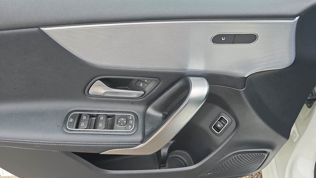 2022 Mercedes-Benz A-Class A220 - Photo 16