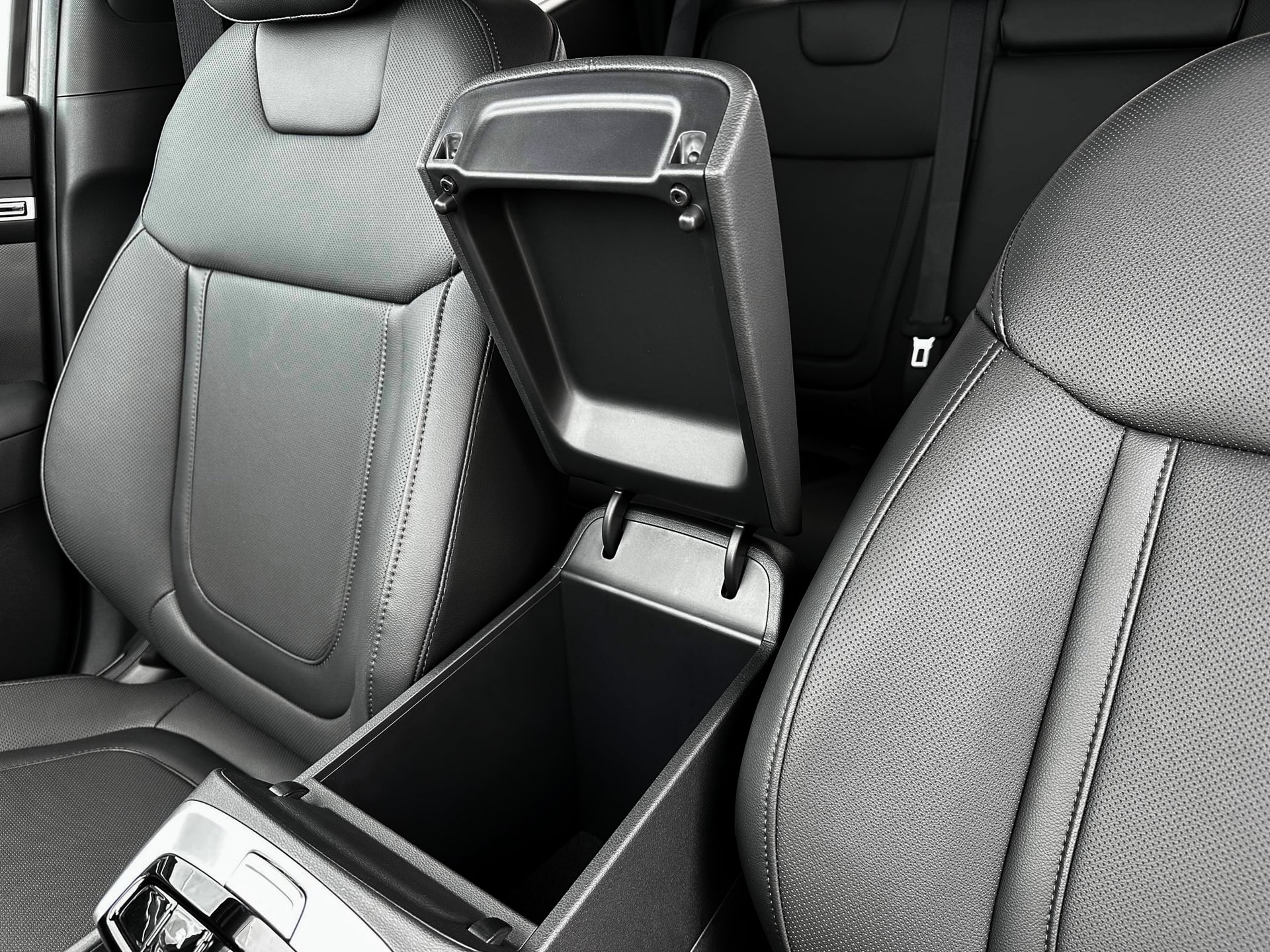 2024 Hyundai Santa Cruz Night - Photo 18