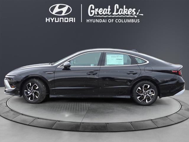 2025 Hyundai Sonata SEL photo 2