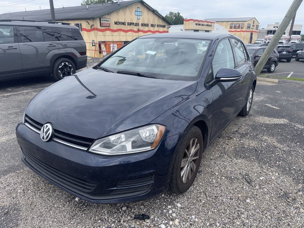 2016 Volkswagen Golf TSI S 4-Door Auto's photo