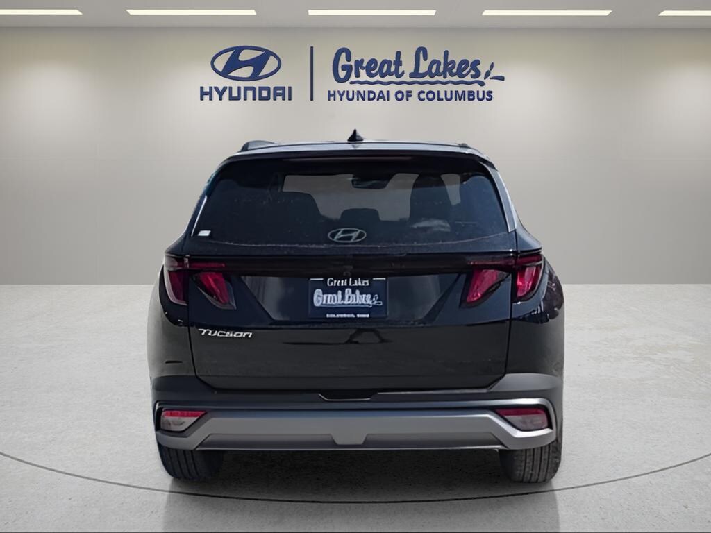 New 2026 Hyundai Tucson SEL FWD SUV