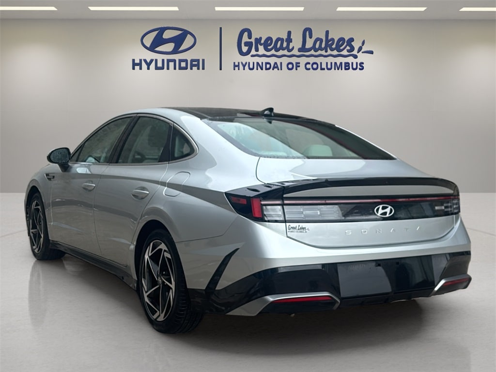 Certified 2025 Hyundai Sonata SEL Convenience Sedan