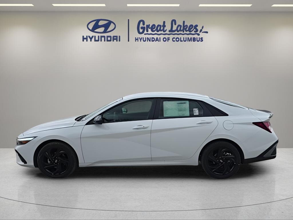 New 2026 Hyundai Elantra SEL Sport Sedan