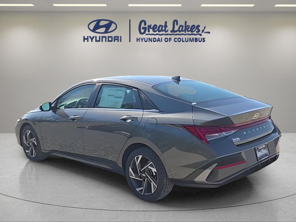 New 2026 Hyundai Elantra Limited Sedan