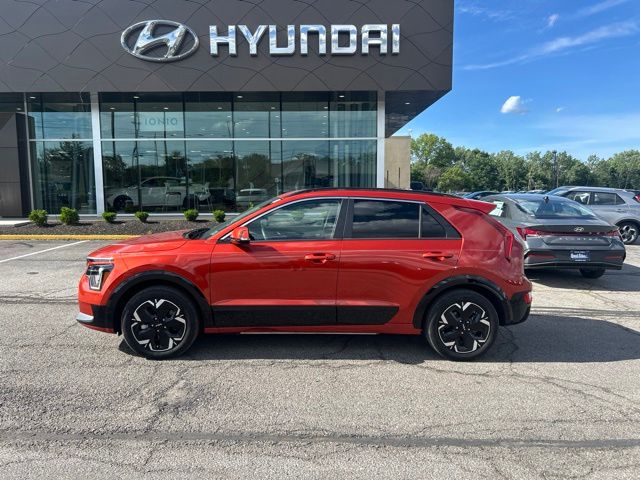 Used 2023 Kia Niro Wind with VIN KNDCR3L17P5030747 for sale in Columbus, OH