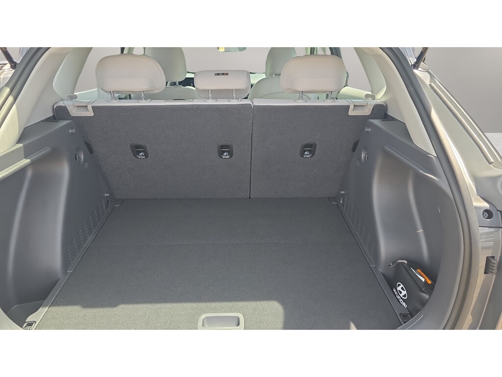 2026 Hyundai Kona SE - Photo 9