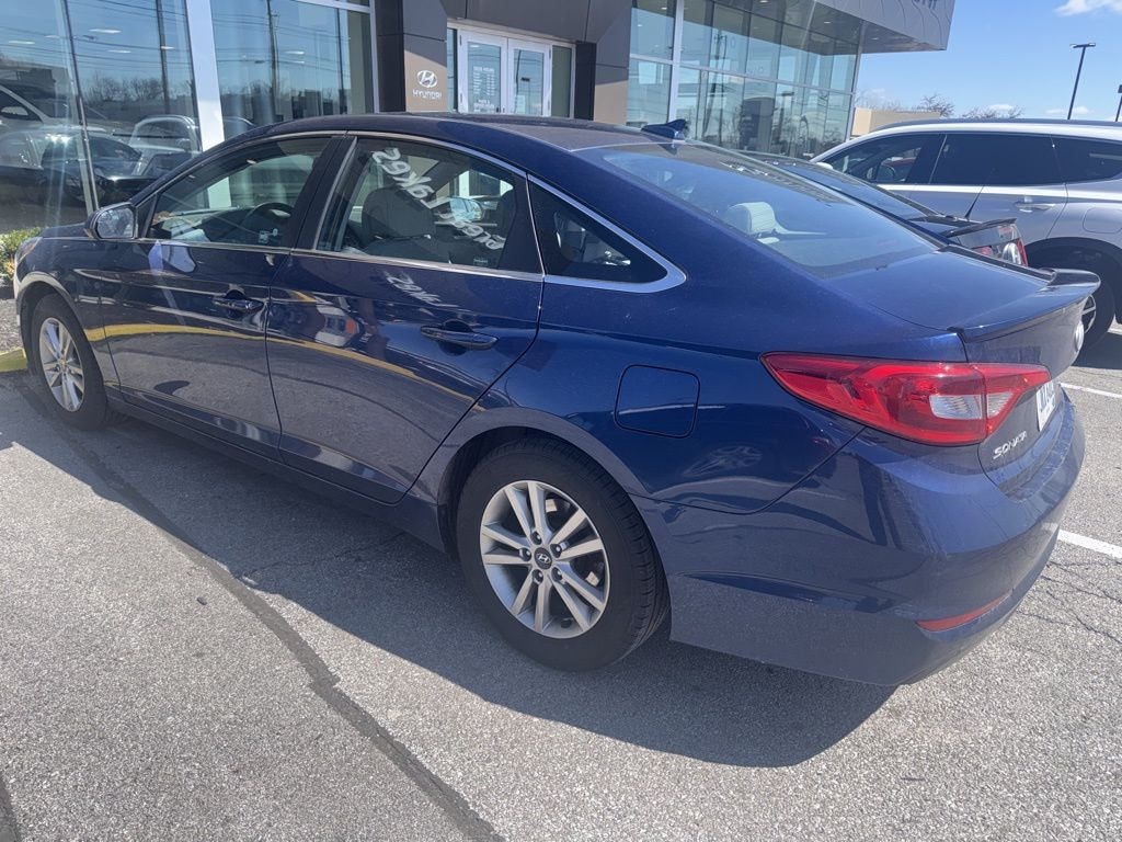 Used 2017 Hyundai Sonata SE Sedan