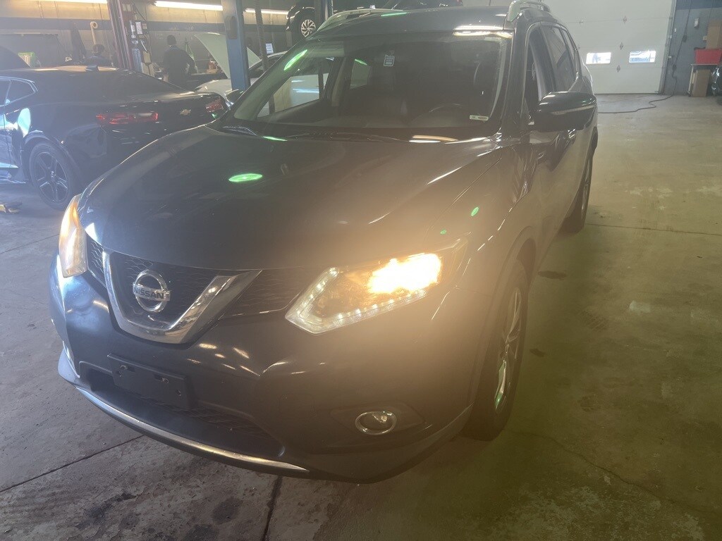 Used 2015 Nissan Rogue SL SUV