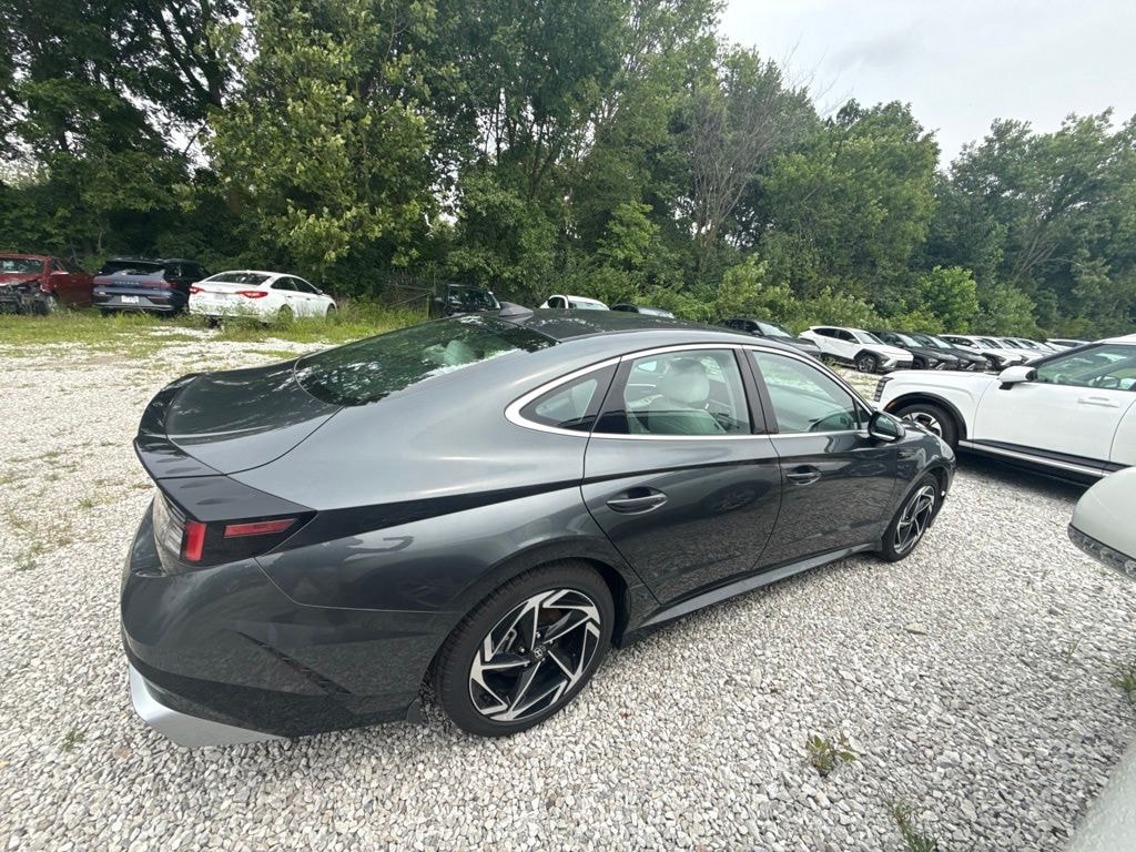 Used 2026 Hyundai Sonata SEL Sport Sedan