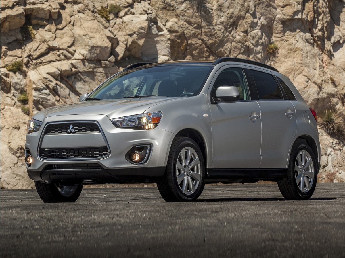 2014 Mitsubishi Outlander Sport 2.0 ES 2WD CVT's photo