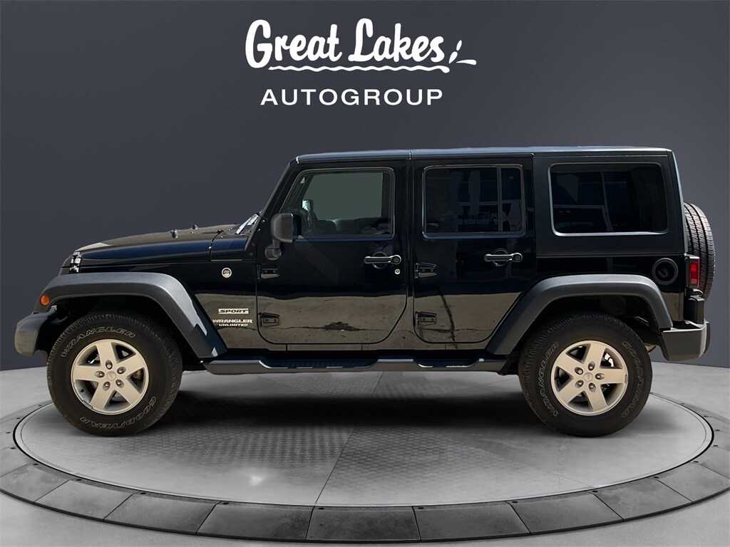 2017 Jeep Wrangler Unlimited Sport photo 2