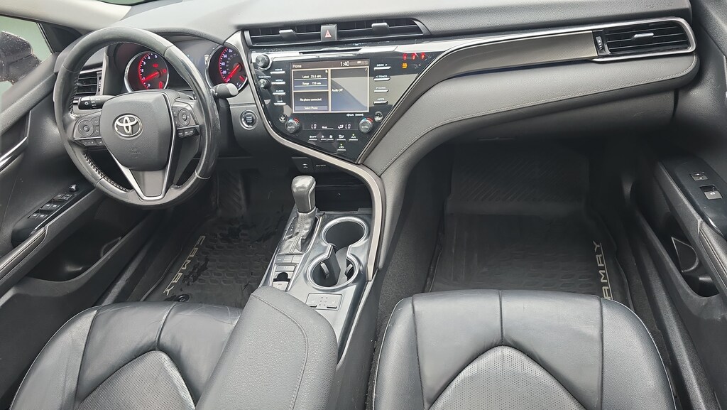 2019 Toyota Camry XSE - Photo 10