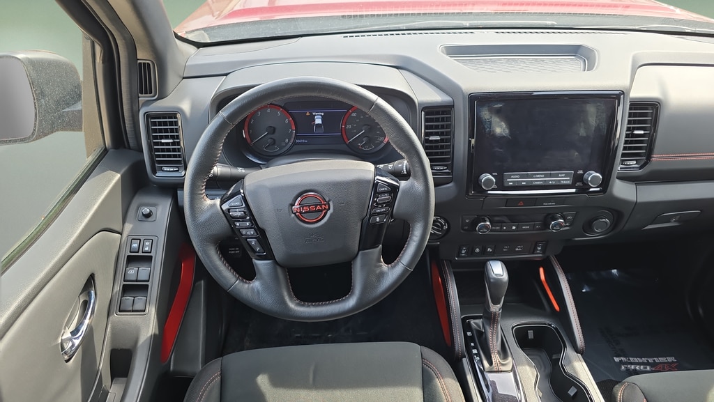 2023 Nissan Frontier PRO-4X - Photo 13