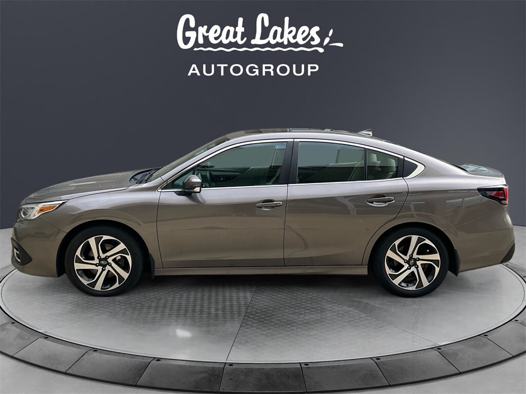 2022 Subaru Legacy Limited photo 2