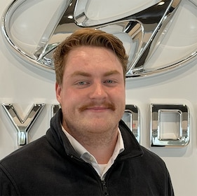 Staff member Ben Curry from ID_1e2411f69485