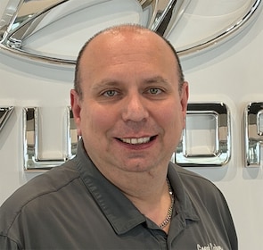 Staff member Scott Weeks from ID_a0a66e