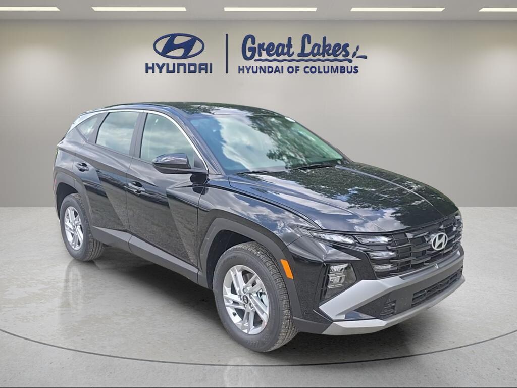 New 2026 Hyundai Tucson SE AWD SUV