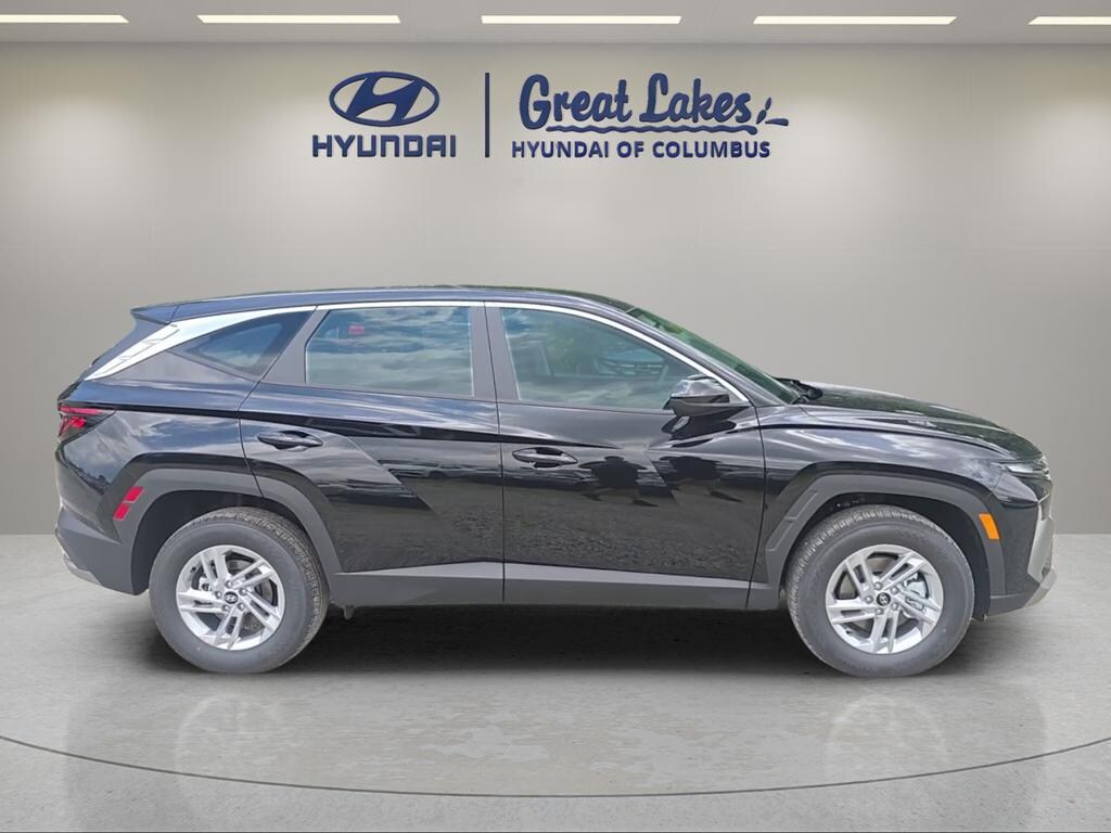 New 2026 Hyundai Tucson SE AWD SUV