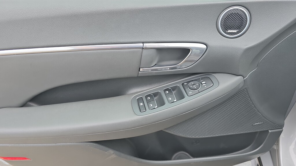 2023 Hyundai Sonata SEL Plus - Photo 16