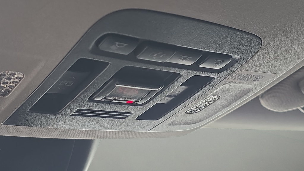 2019 Toyota Camry XSE - Photo 25