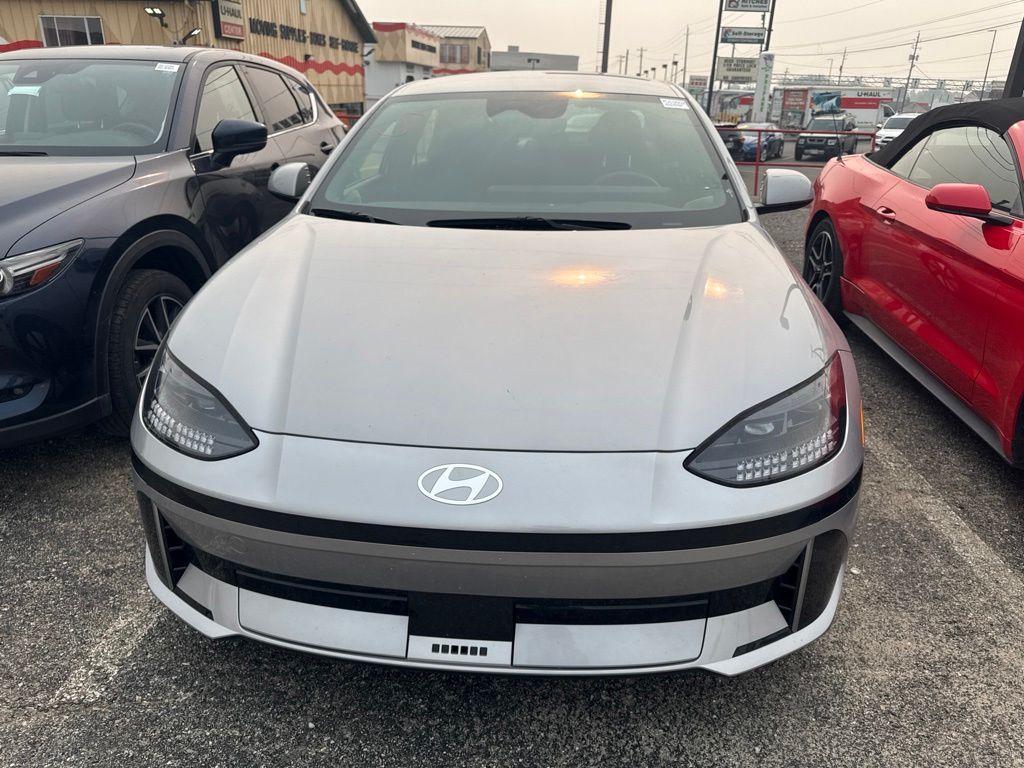 2024 Hyundai IONIQ 6 SE - Photo 6