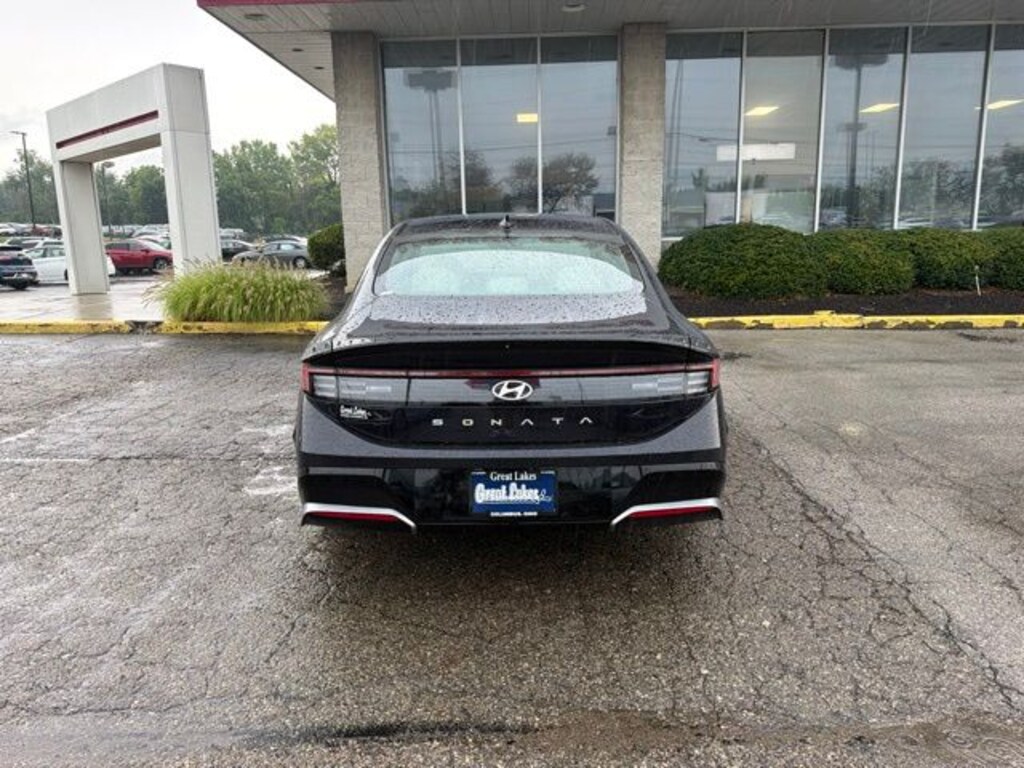 Certified 2025 Hyundai Sonata SEL Sedan