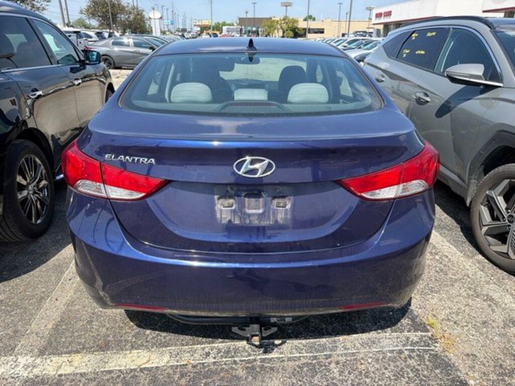 Used 2013 Hyundai Elantra GLS Sedan