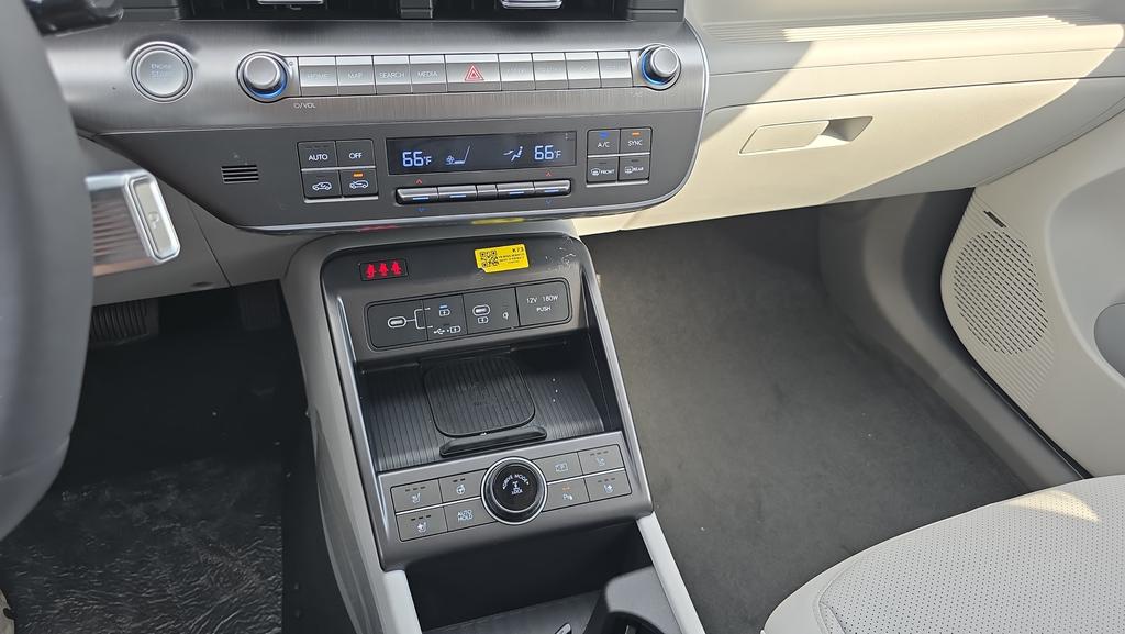2026 Hyundai Kona Limited - Photo 21