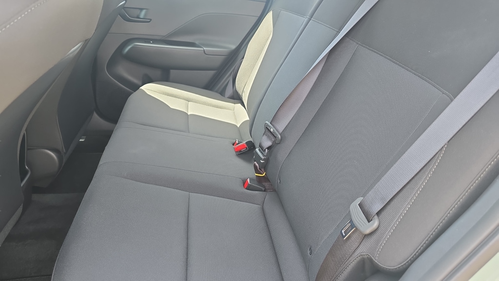 2026 Hyundai Kona SE - Photo 26
