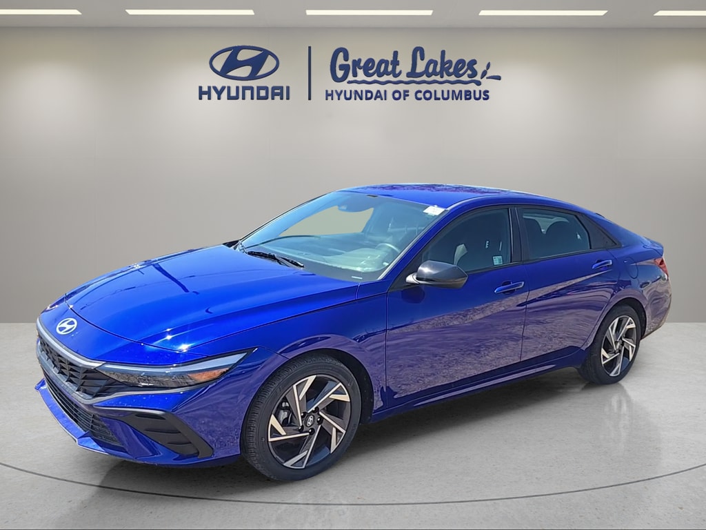 Used 2025 Hyundai Elantra SEL Sport Sedan