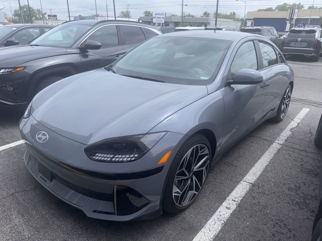 2024 Hyundai Ioniq 6 SEL AWD's photo