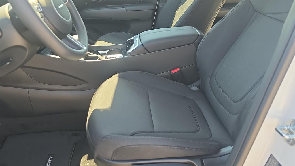 2026 Hyundai Tucson SE - Photo 14