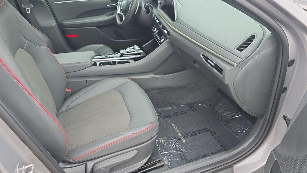 2023 Hyundai Sonata SEL Plus - Photo 13